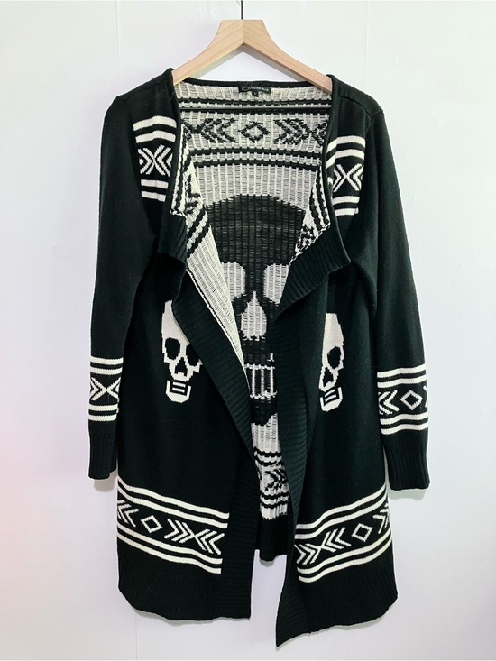 Karma Blue Sweaters - Black and White Skull Open Front Cardigan Size Large